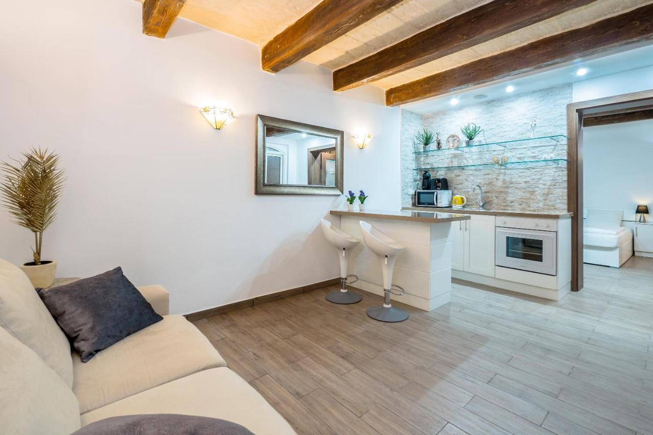 Valletta Main Street Apartment Deluxe Εξωτερικό φωτογραφία