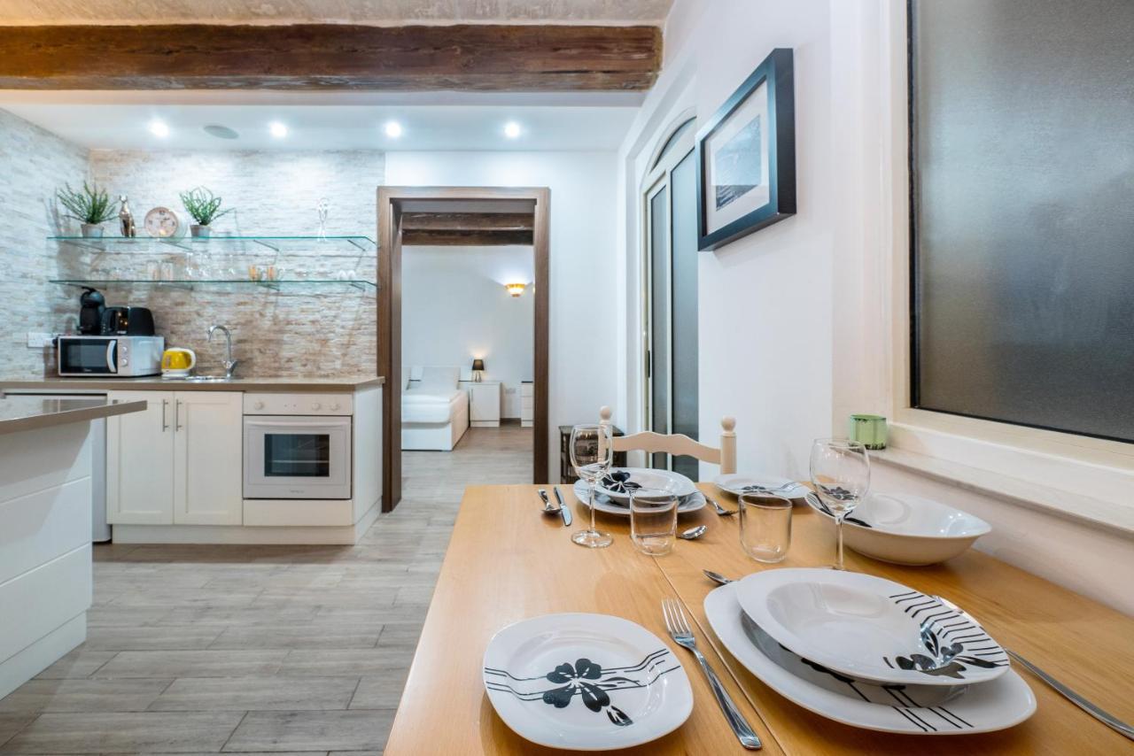 Valletta Main Street Apartment Deluxe Εξωτερικό φωτογραφία