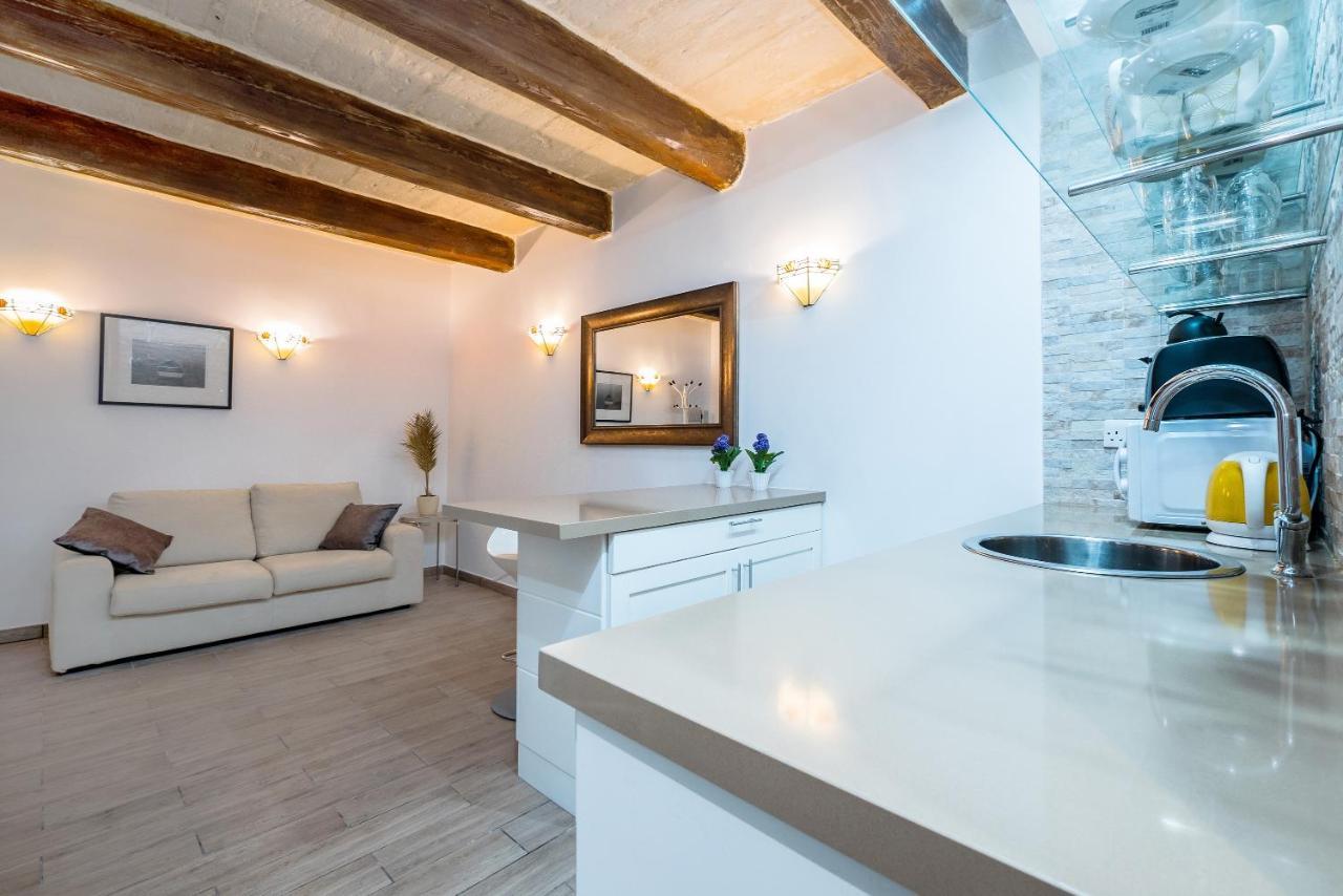 Valletta Main Street Apartment Deluxe Εξωτερικό φωτογραφία