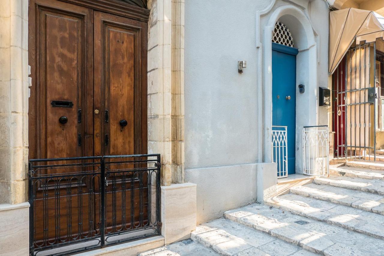Valletta Main Street Apartment Deluxe Εξωτερικό φωτογραφία