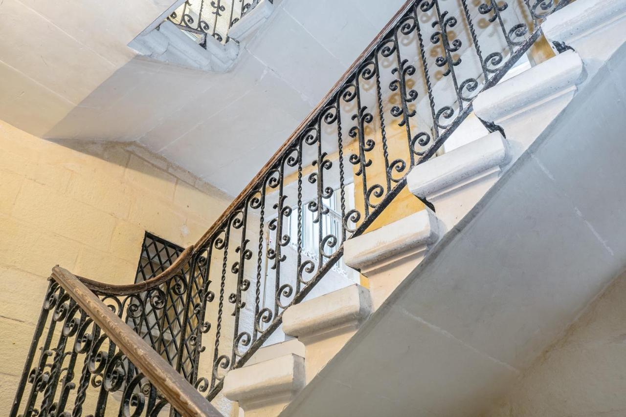 Valletta Main Street Apartment Deluxe Εξωτερικό φωτογραφία
